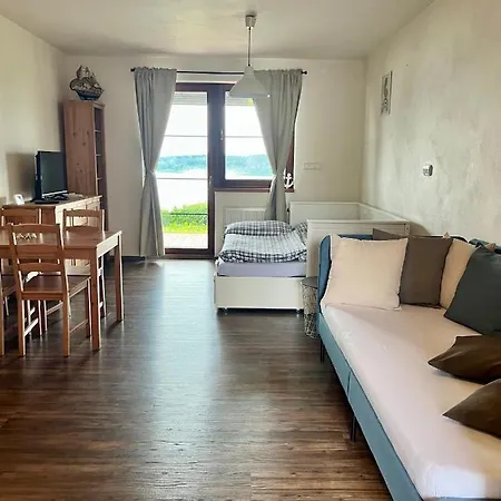 Plachetnice Lejlighed Frymburk
